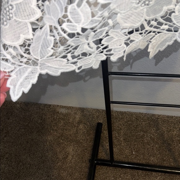 Alfani Women’s  White Lace Dresd - Picture 4 of 10